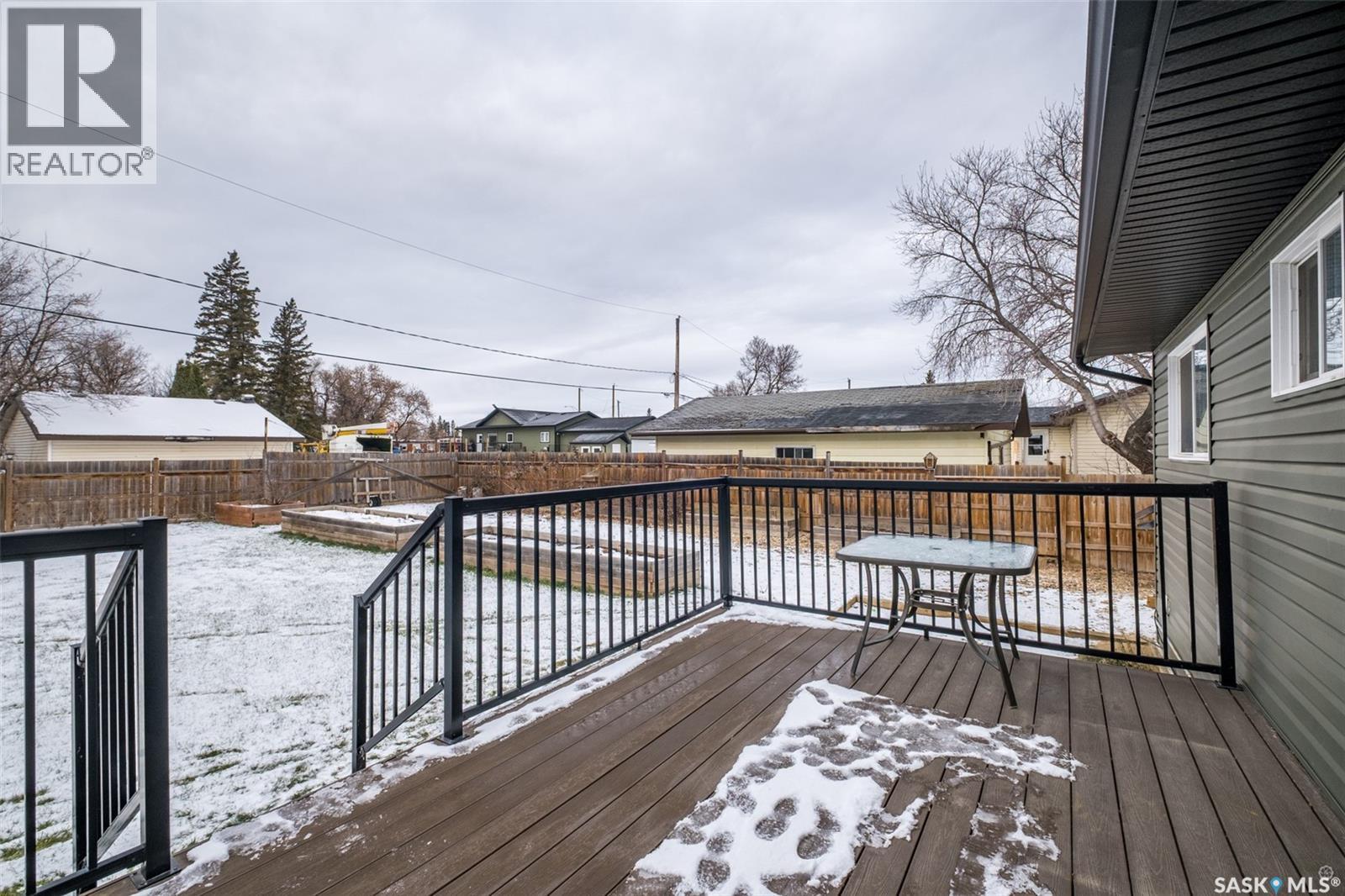 335 Ruttle Avenue, Kinistino, SK - Outdoor With Deck Patio Veranda