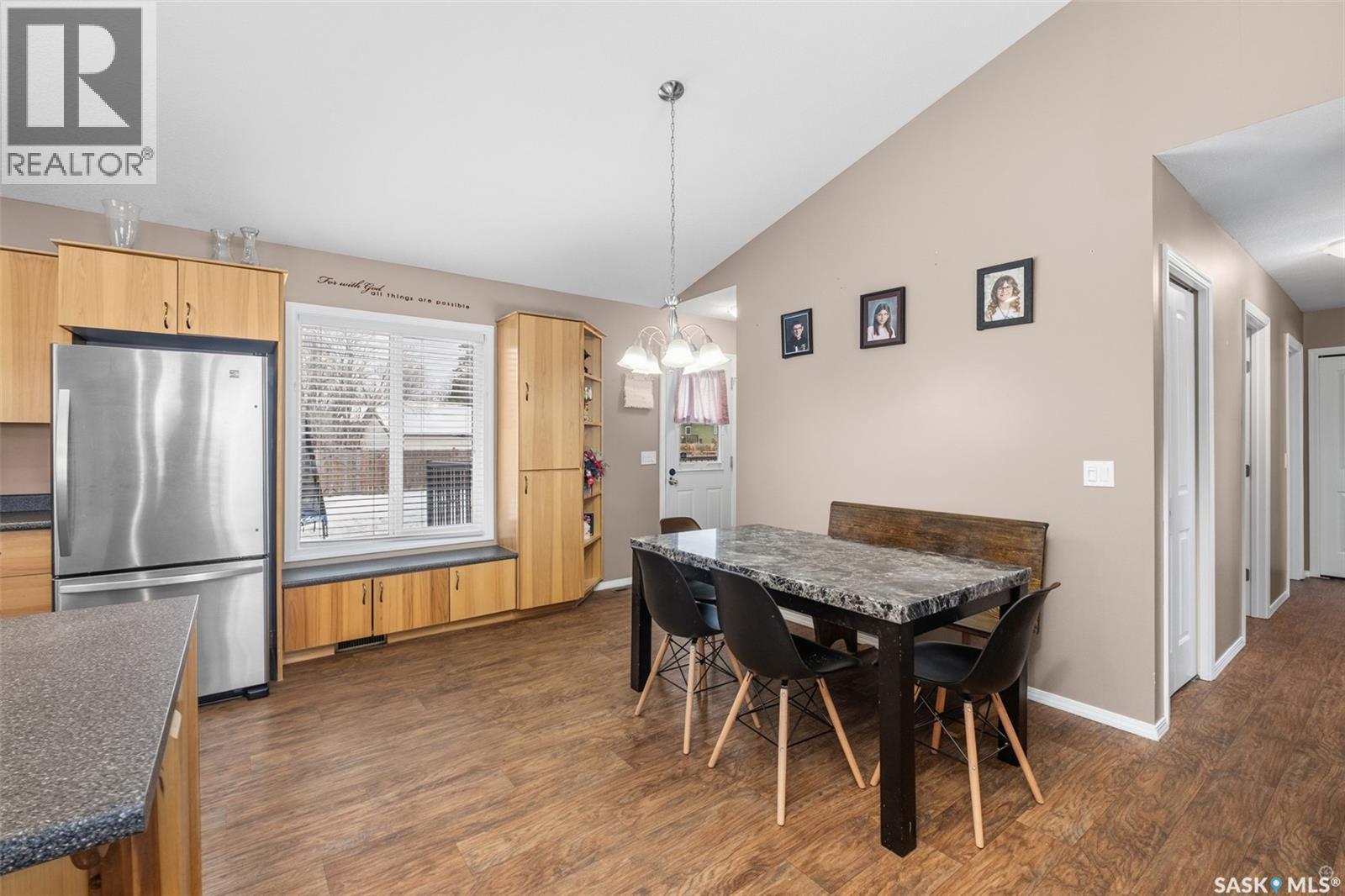 335 Ruttle Avenue, Kinistino, SK - Indoor Photo Showing Dining Room