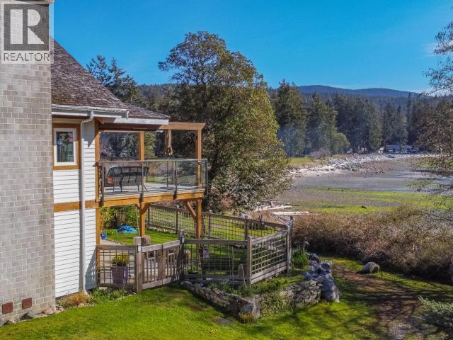 4810 Sanderson Road, Texada Island, BC - Outdoor
