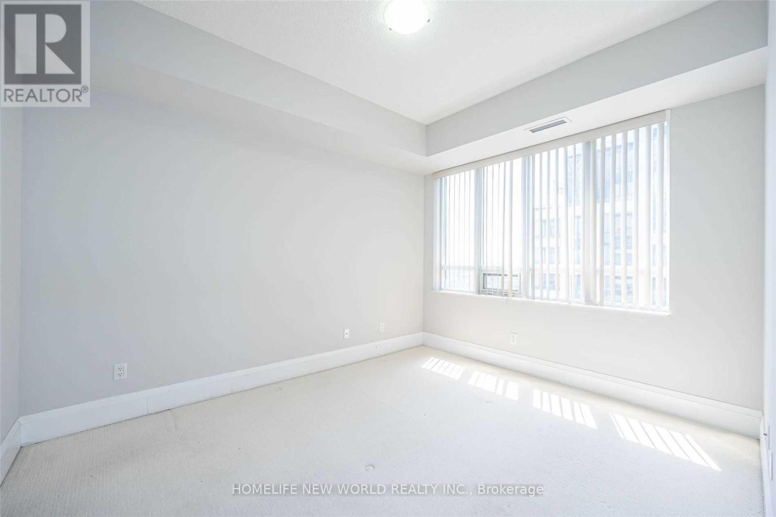 1815 - 100 Harrison Garden Boulevard, Toronto, ON - Indoor Photo Showing Other Room