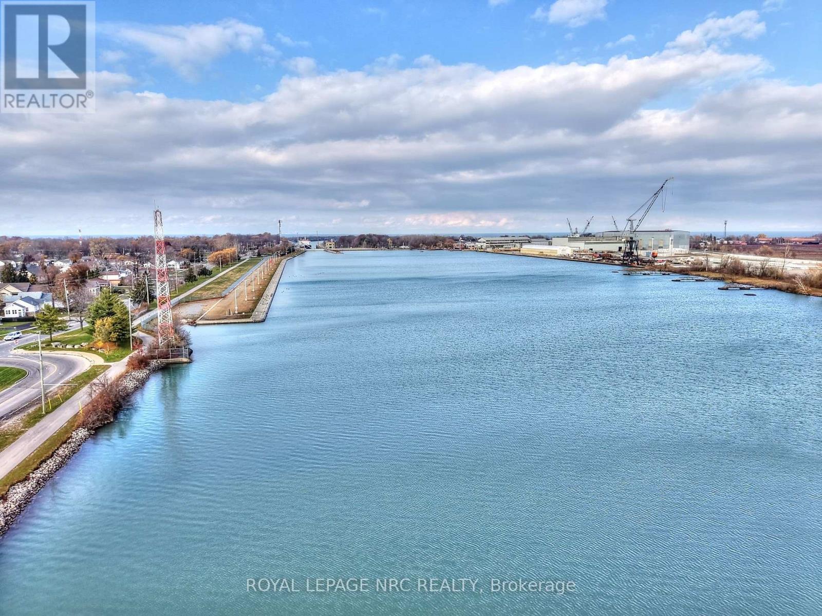 624 Bunting Road, St. Catharines (Bunting/Linwell), ON - Outdoor With Body Of Water With View