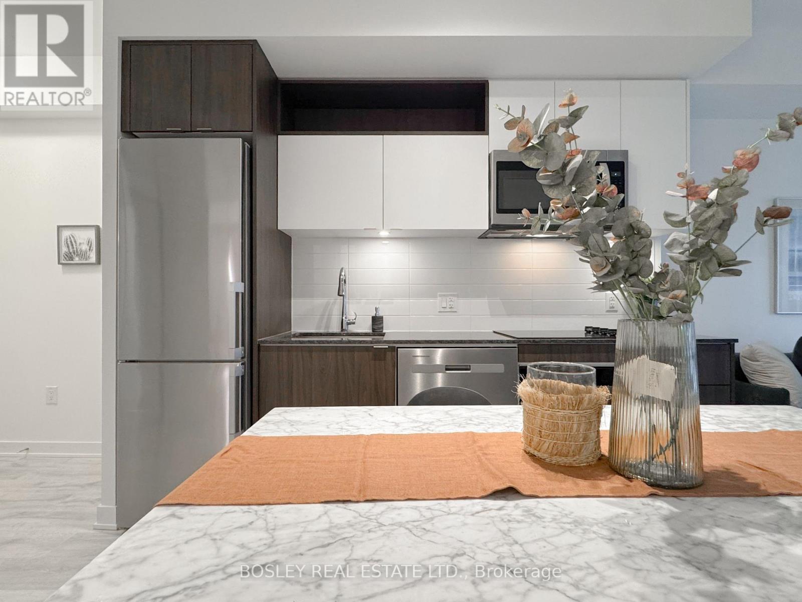 Kitchen & Dining - 1611 - 100 Dalhousie Street, Toronto, ON - Indoor Photo Showing Kitchen