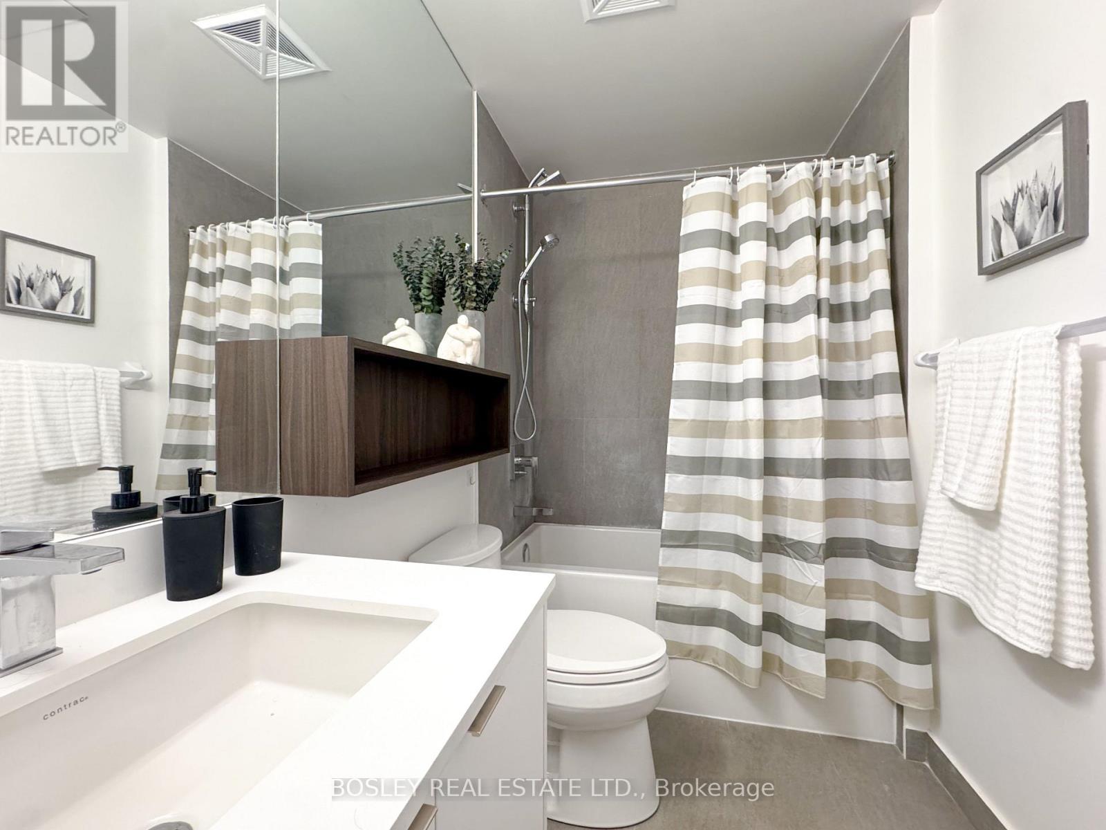 Den - 1611 - 100 Dalhousie Street, Toronto, ON - Indoor Photo Showing Bathroom