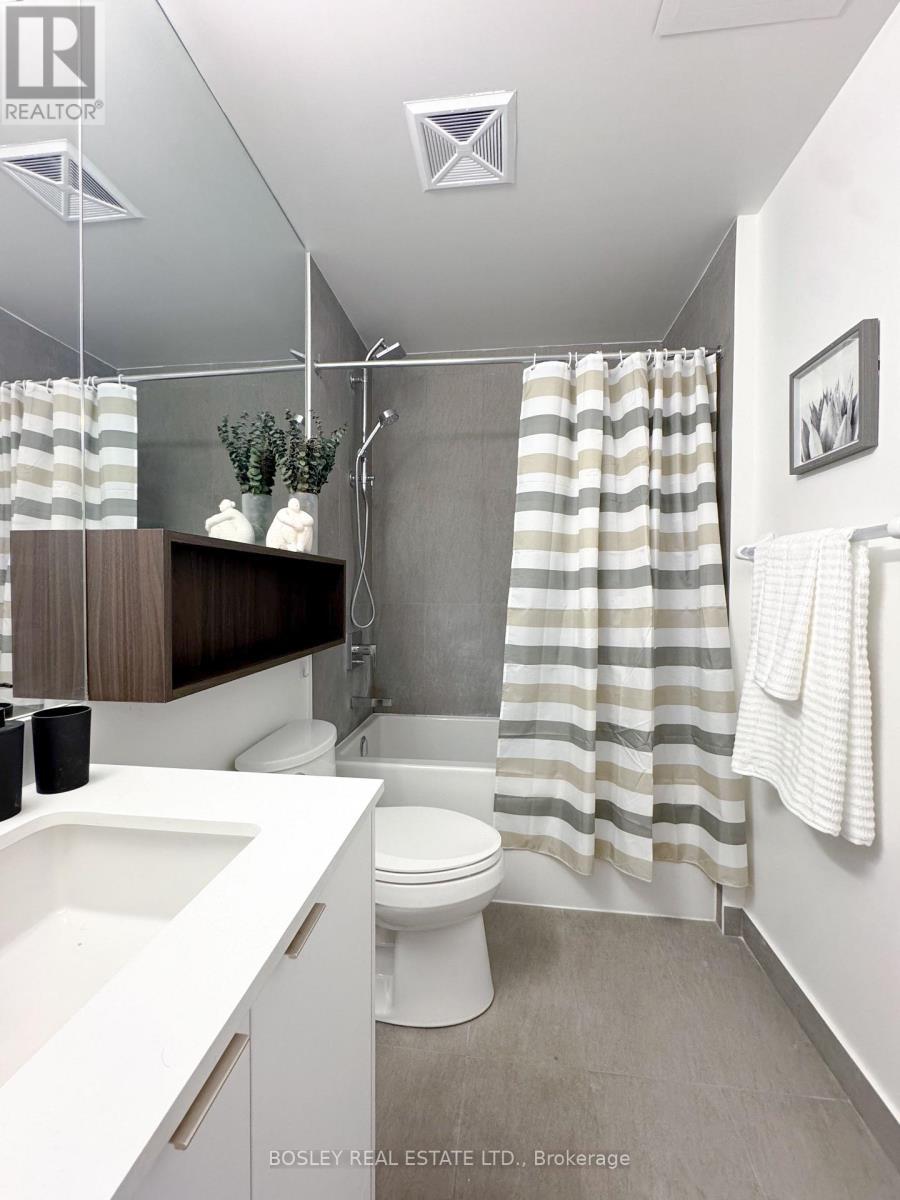 Bathroom - 1611 - 100 Dalhousie Street, Toronto, ON - Indoor Photo Showing Bathroom