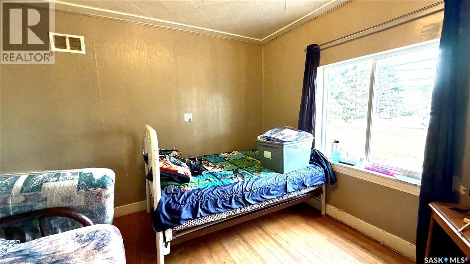 260 Ferguson Street, Craik, SK - Indoor Photo Showing Bedroom