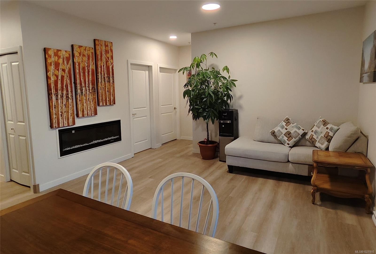 502-815 Orono Ave, Langford, BC - Indoor