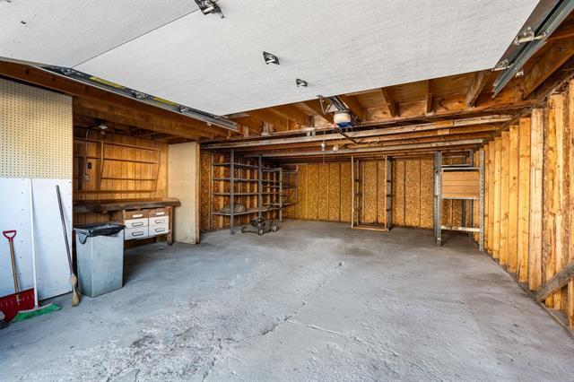 414 Moody Ave, Selkirk, MB