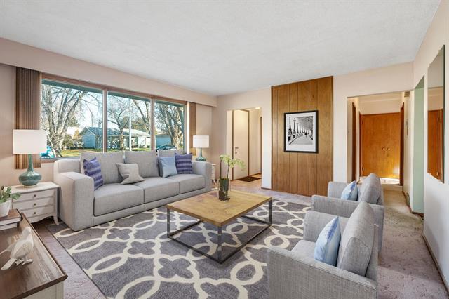 414 Moody Ave, Selkirk, MB