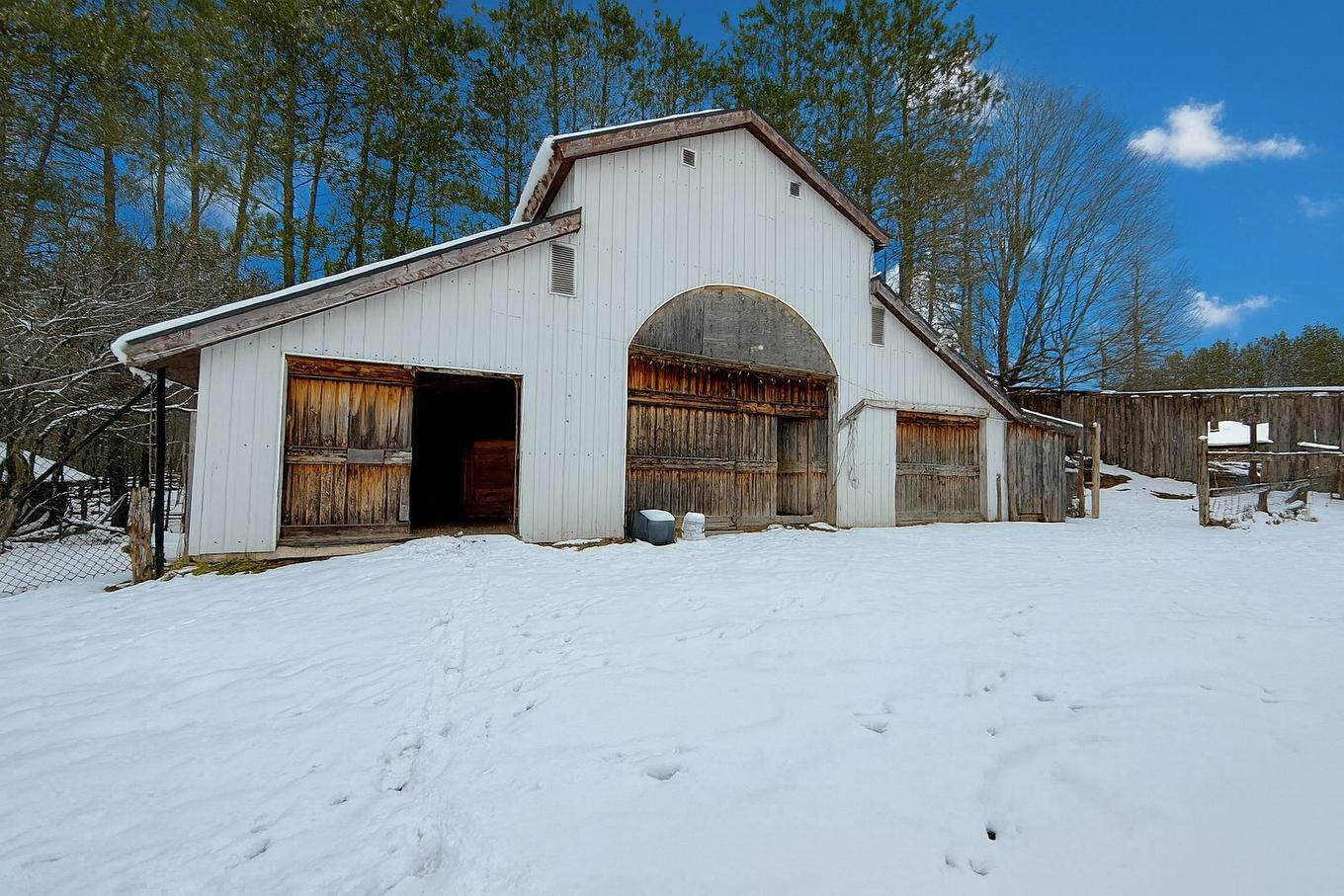 Barn - 508 Route De Mansonville, Potton, QC