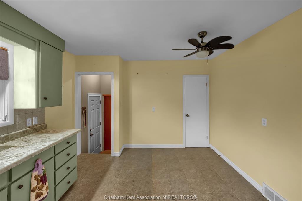 4 Jupiter Avenue, Chatham, ON