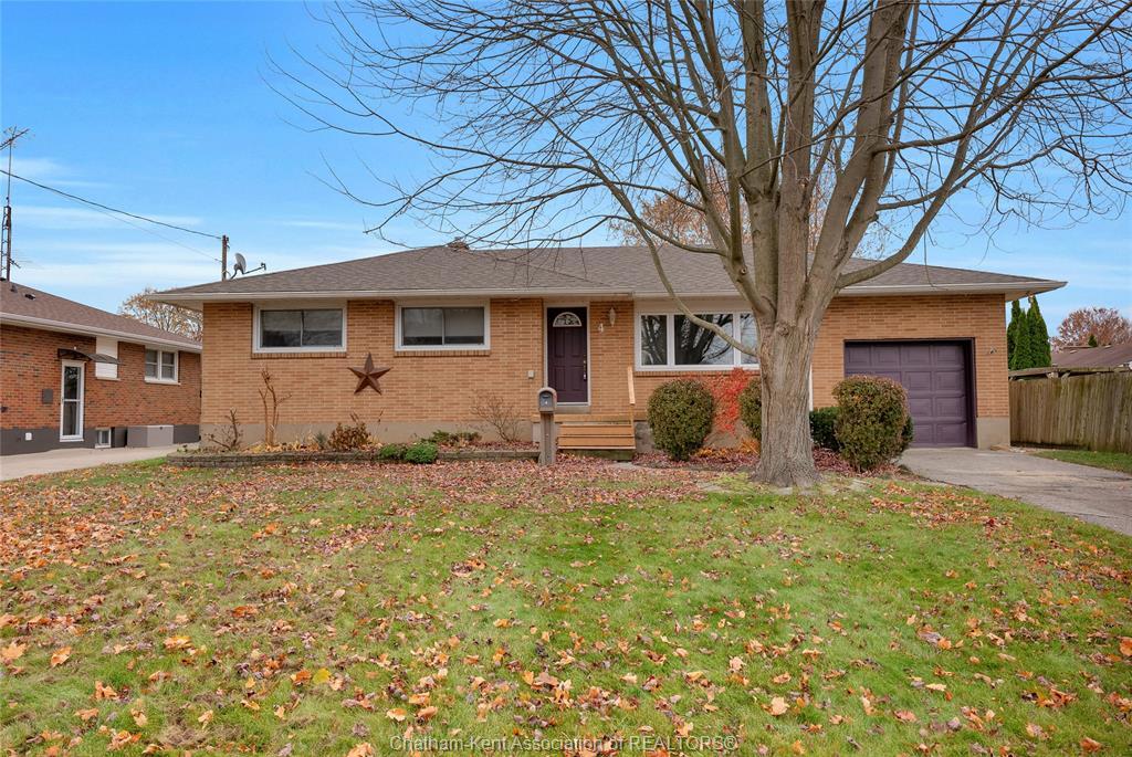 4 Jupiter Avenue, Chatham, ON