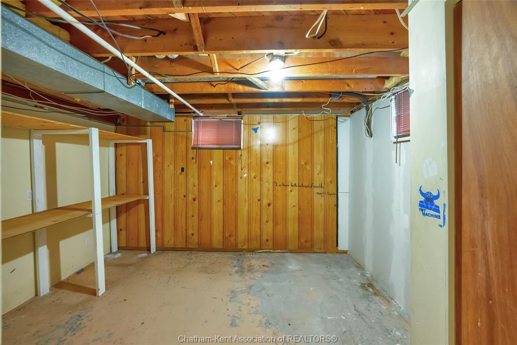 4 Jupiter Avenue, Chatham, ON