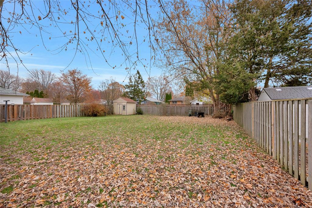 4 Jupiter Avenue, Chatham, ON