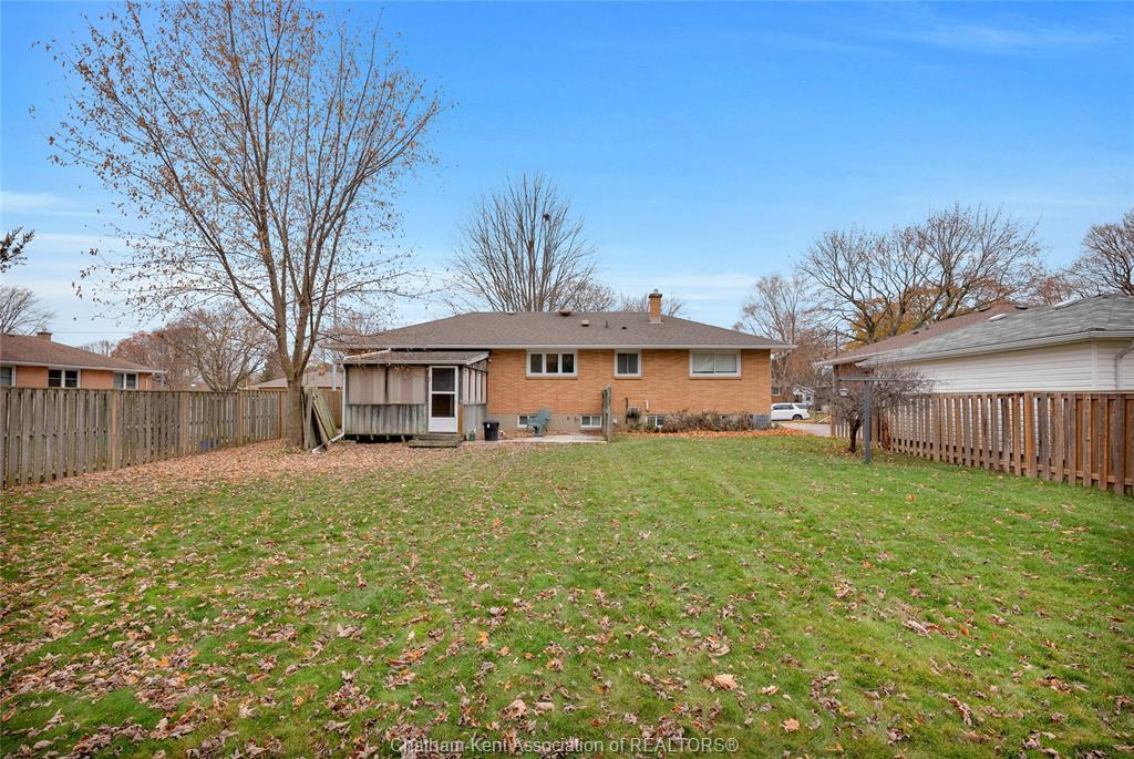 4 Jupiter Avenue, Chatham, ON