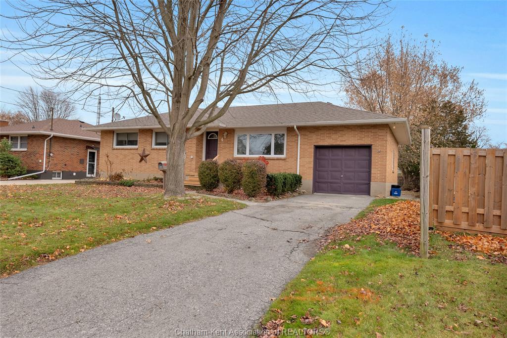 4 Jupiter Avenue, Chatham, ON