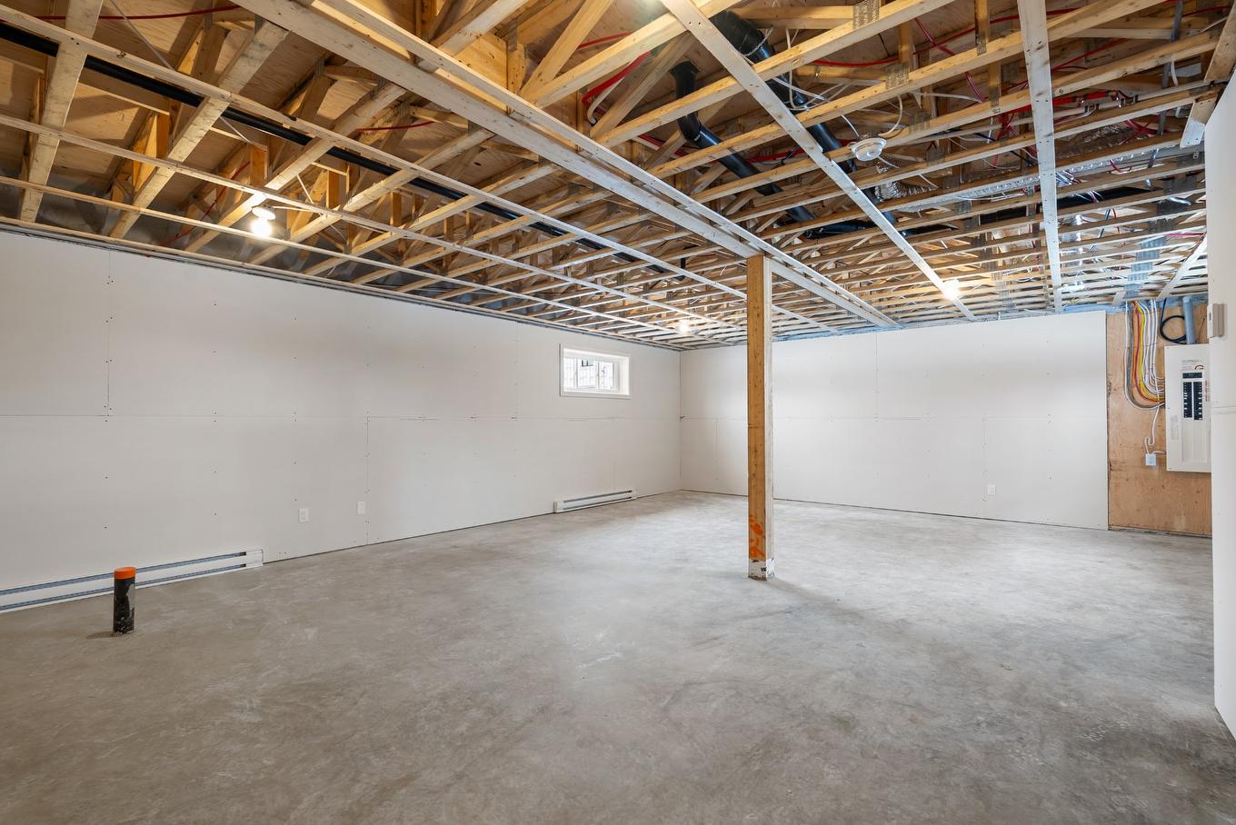 Sous-sol - Rue Dugas, Québec (Beauport), QC - Indoor Photo Showing Basement
