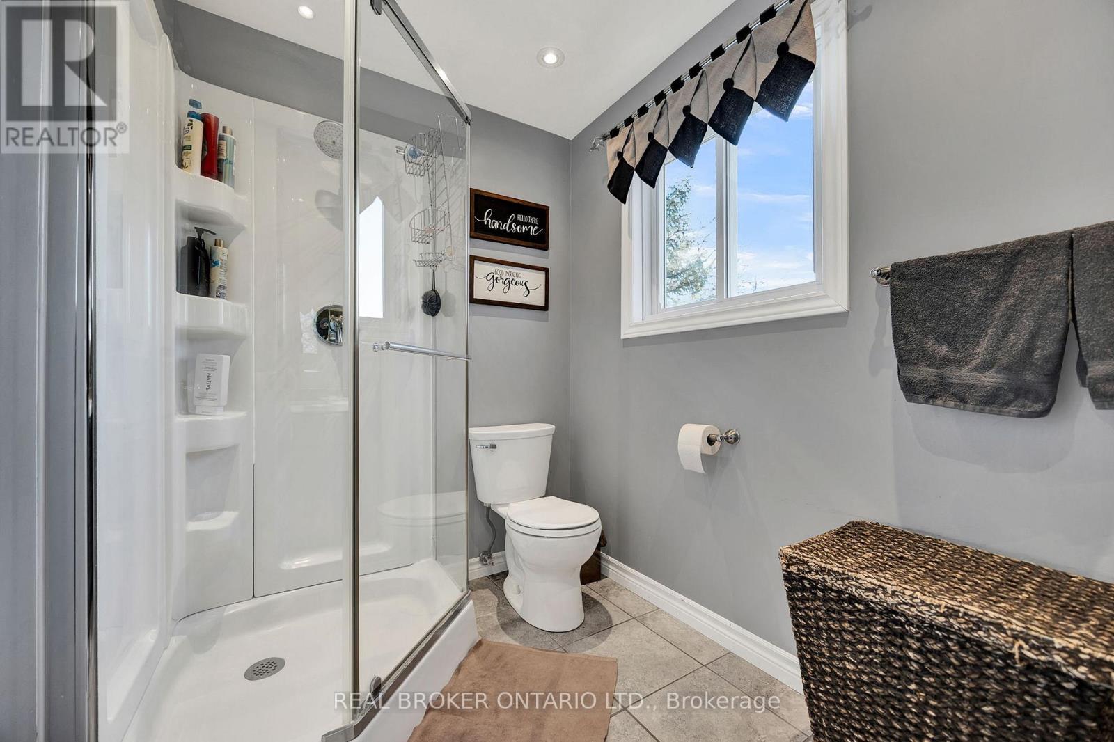 3766 Lobsinger Line, Wellesley, ON - Indoor Photo Showing Bathroom