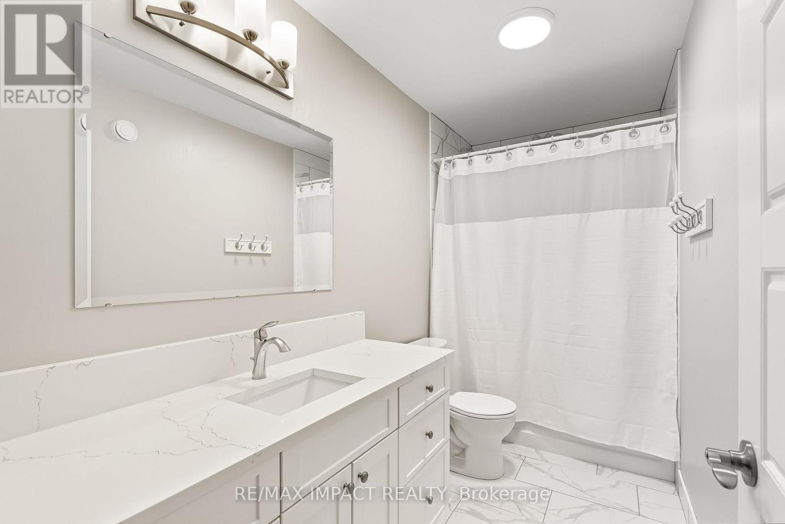 22 Daniels Drive, Brighton, ON - Indoor Photo Showing Bathroom