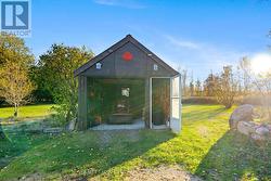 Shed/Garage -