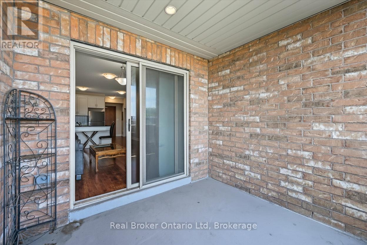 524 - 8111 Forest Glen Drive, Niagara Falls (Mt. Carmel), ON - Outdoor