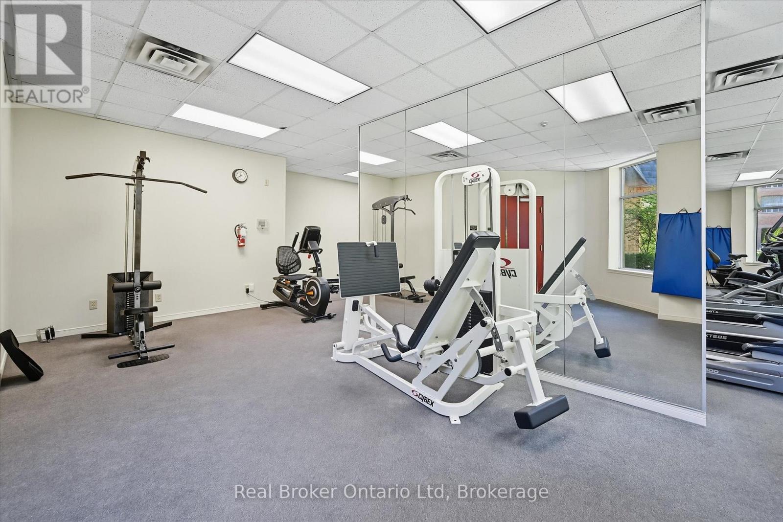 524 - 8111 Forest Glen Drive, Niagara Falls (Mt. Carmel), ON - Indoor Photo Showing Gym Room