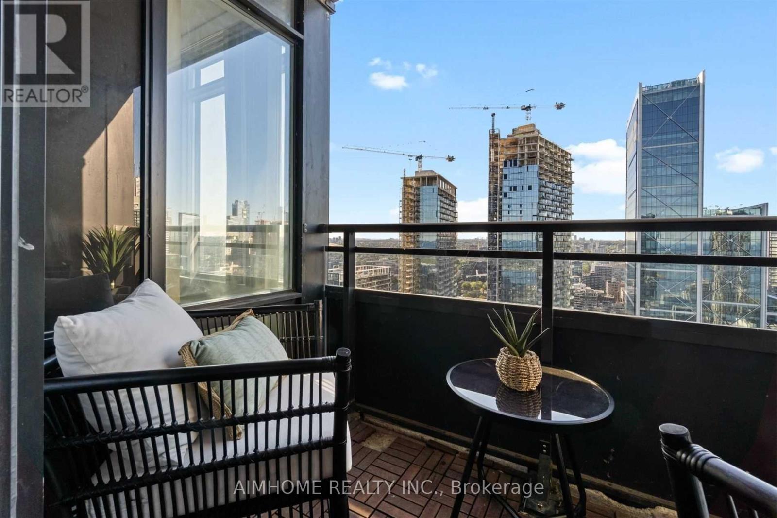 4511 - 25 Telegram Mews, Toronto, ON - Outdoor With Exterior