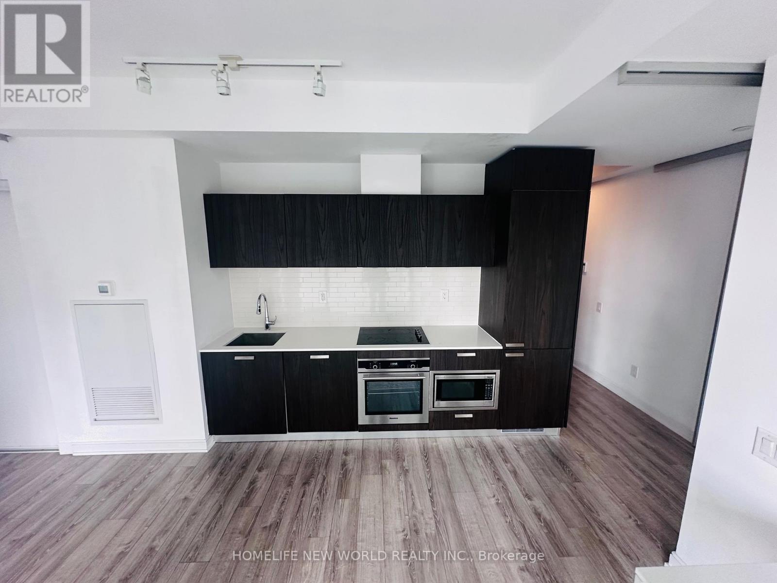 1415 - 50 Charles Street E, Toronto, ON - Indoor Photo Showing Kitchen With Upgraded Kitchen