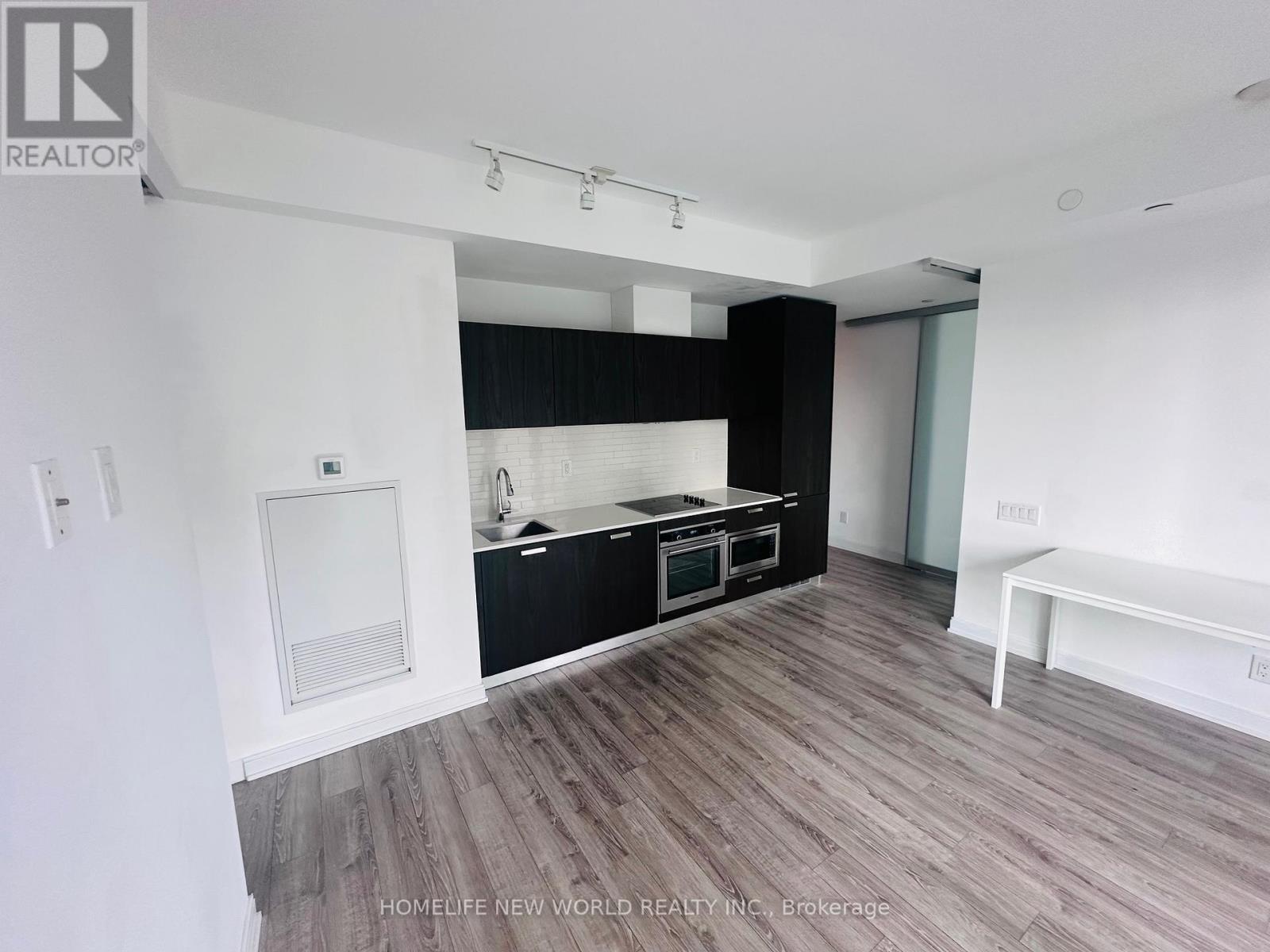 1415 - 50 Charles Street E, Toronto, ON - Indoor