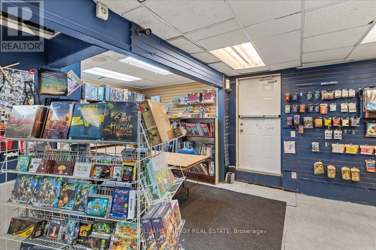 80 Simcoe Street N, Oshawa (O'Neill), ON