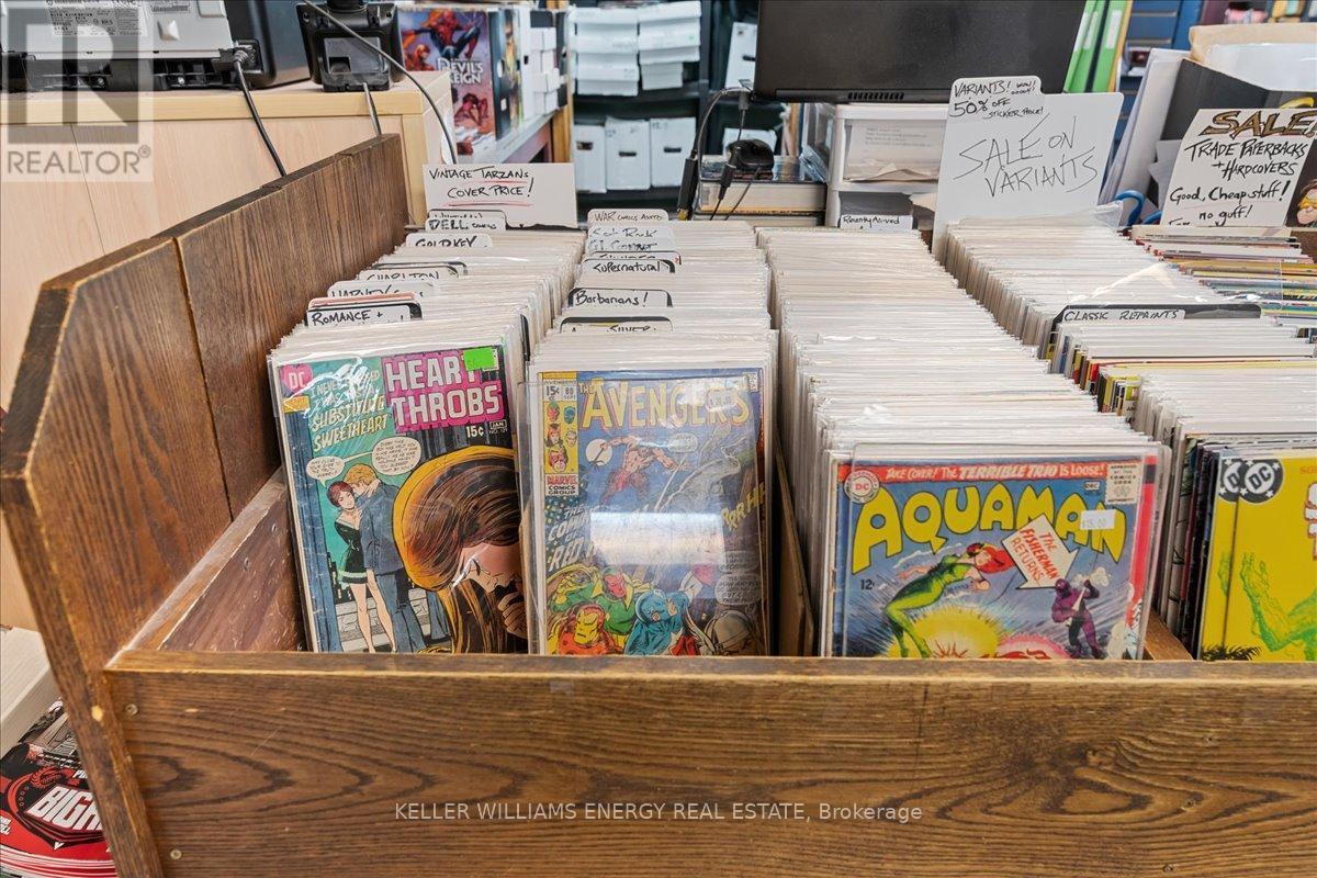 80 Simcoe Street N, Oshawa (O'Neill), ON