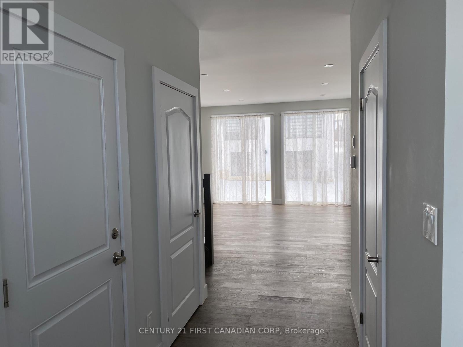 11 - 1820 Canvas Way, London North (North B), ON