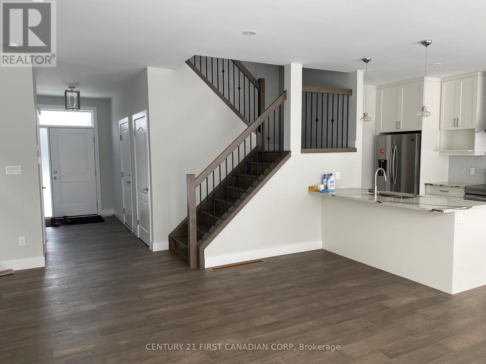 11 - 1820 Canvas Way, London North (North B), ON