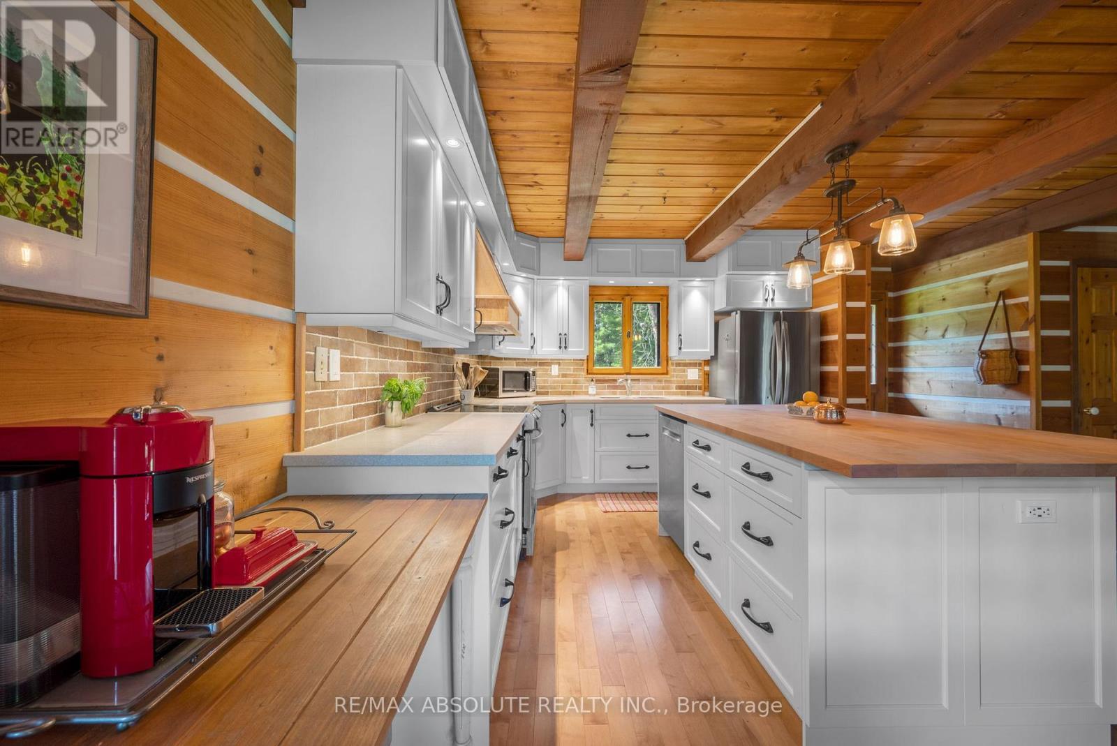 188 Burns Drive, Mcnab/Braeside, ON - Indoor Photo Showing Kitchen