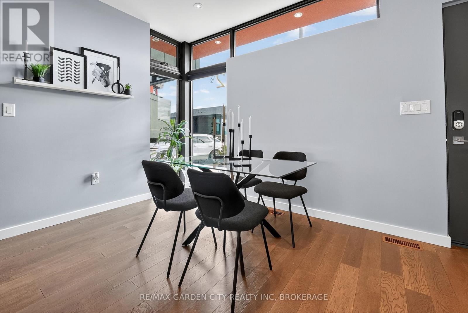 12 1/2 Beamer Court, Thorold (Confederation Heights), ON - Indoor Photo Showing Dining Room