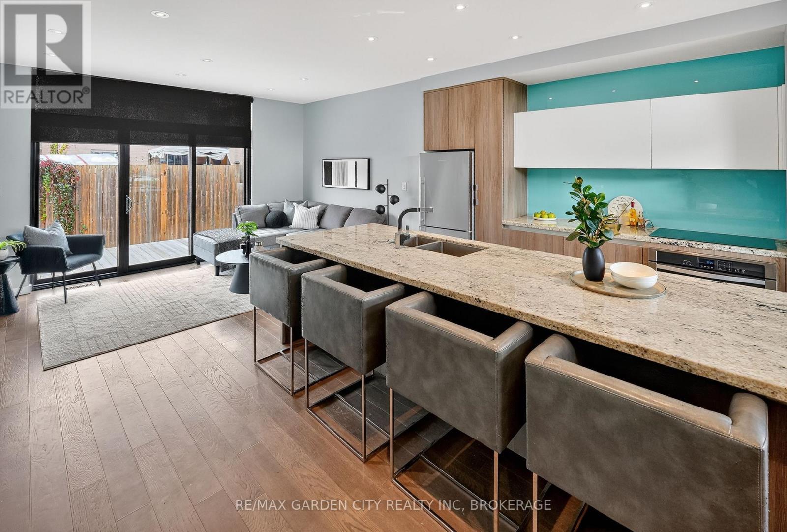 12 1/2 Beamer Court, Thorold (Confederation Heights), ON - Indoor