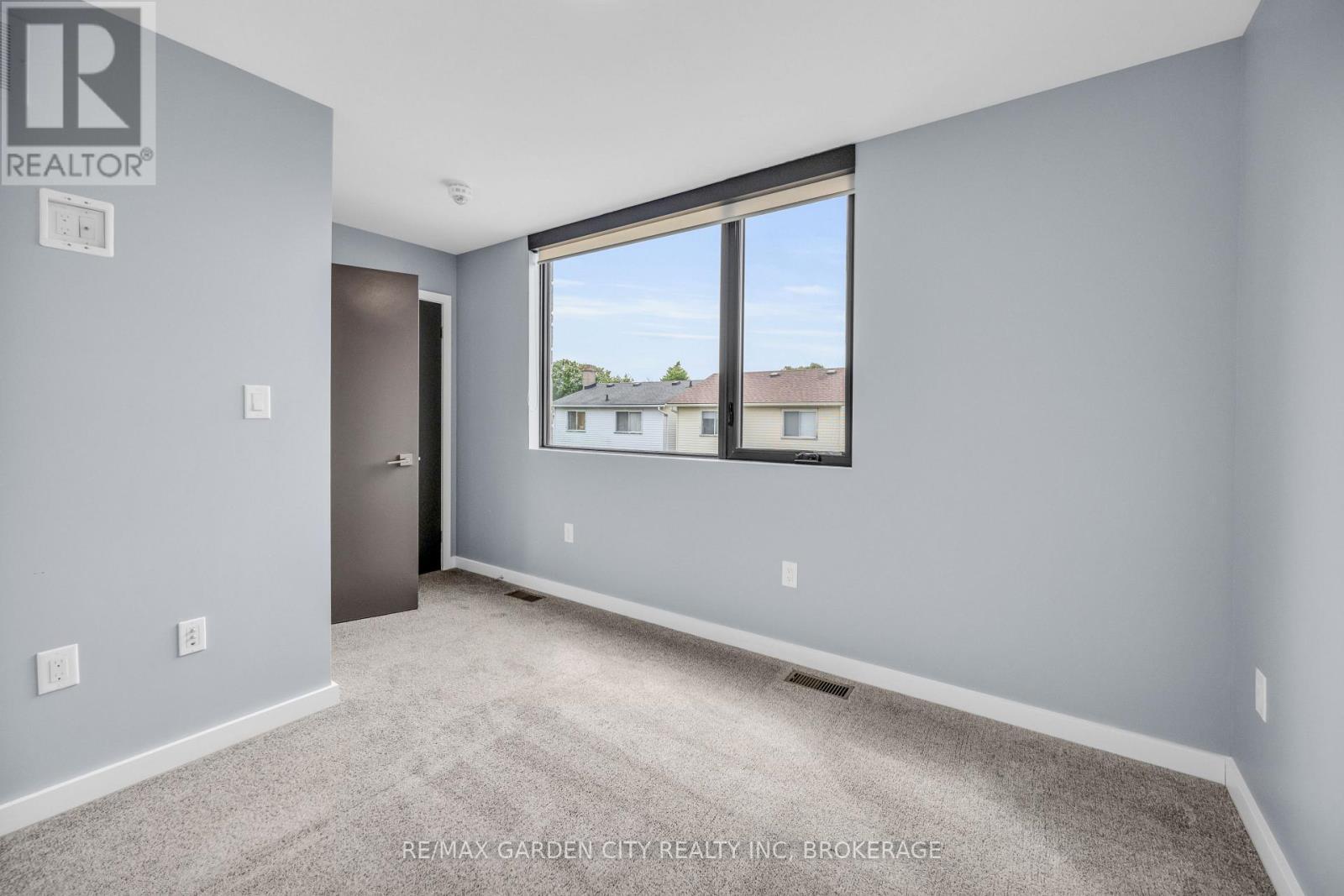 12 1/2 Beamer Court, Thorold (Confederation Heights), ON - Indoor Photo Showing Other Room