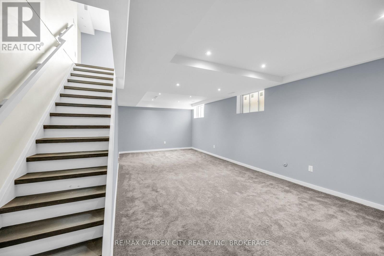 12 1/2 Beamer Court, Thorold (Confederation Heights), ON - Indoor