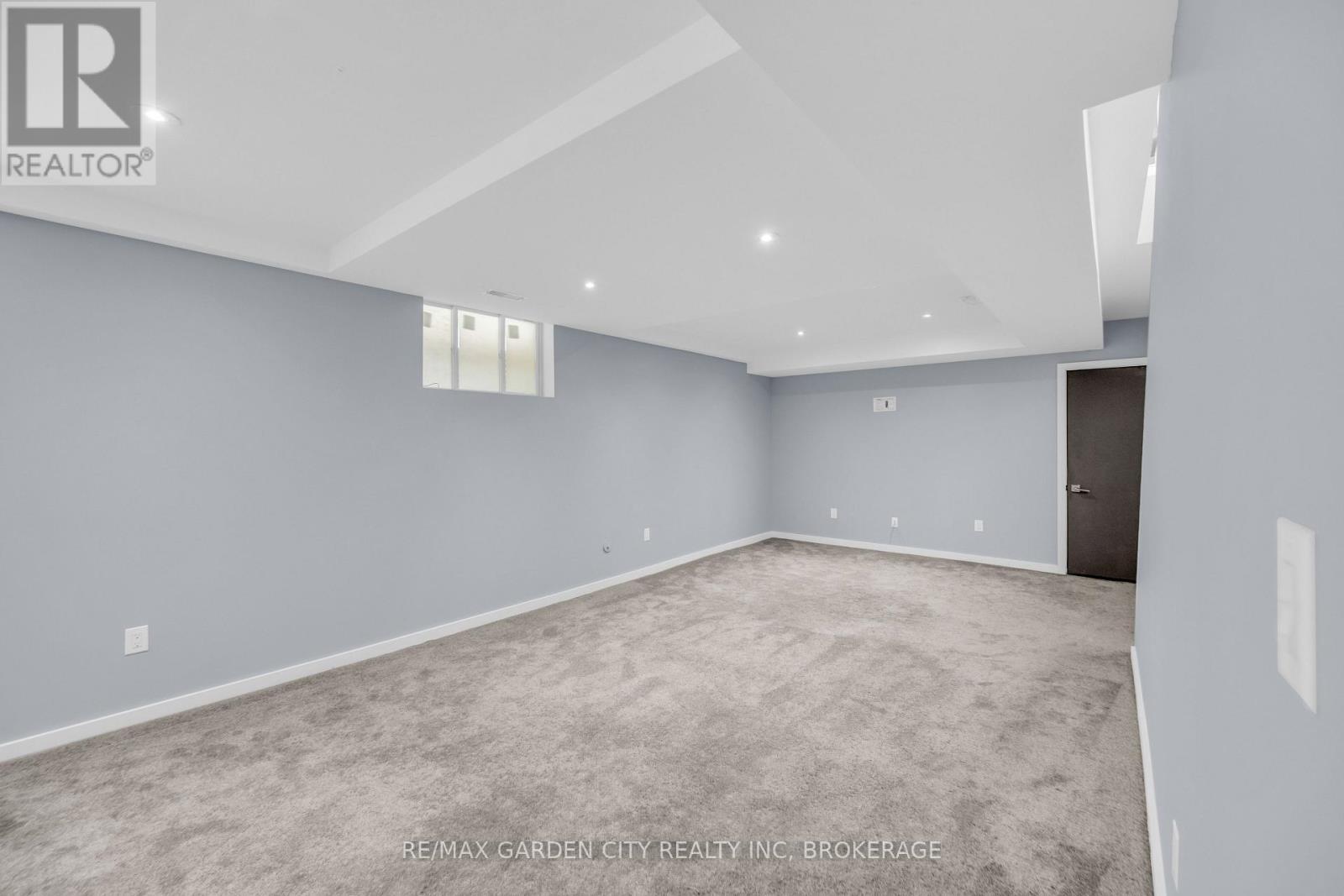 12 1/2 Beamer Court, Thorold (Confederation Heights), ON - Indoor Photo Showing Other Room