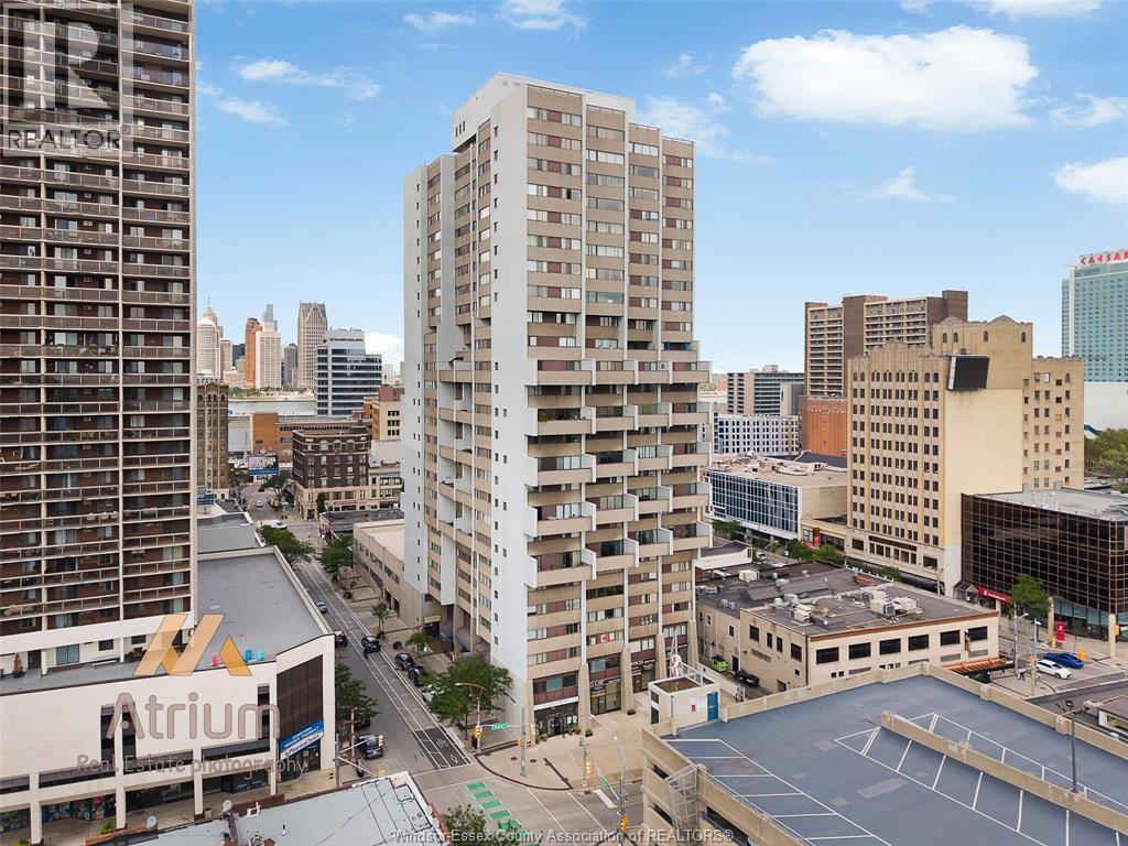 380 Pelissier Unit# 1103, Windsor, ON - Outdoor With Facade