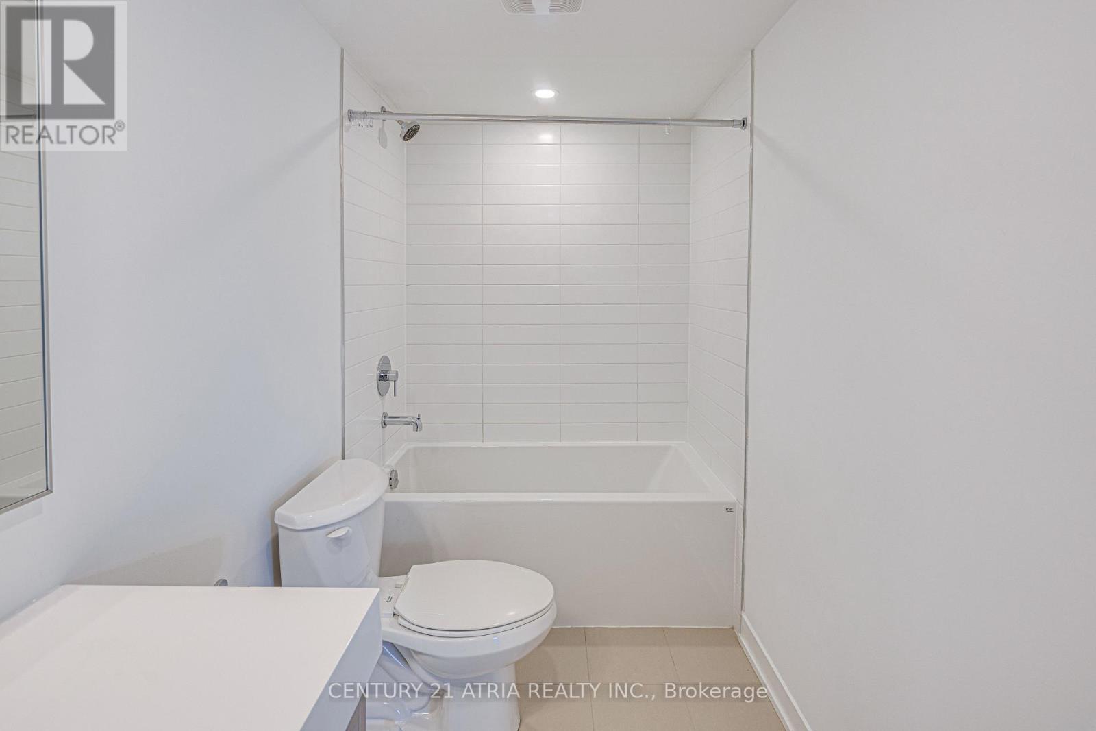 28 Turtle Island Road, Toronto, ON - Indoor Photo Showing Bathroom