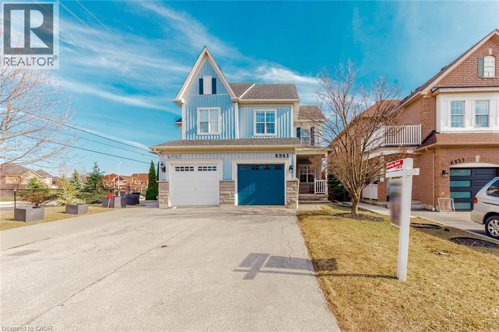 6941 Haines Artist Way, Mississauga, ON - Outdoor With Facade