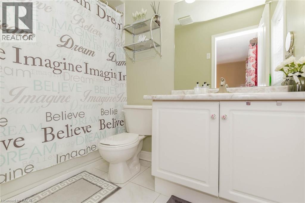 6941 Haines Artist Way, Mississauga, ON - Indoor Photo Showing Bathroom