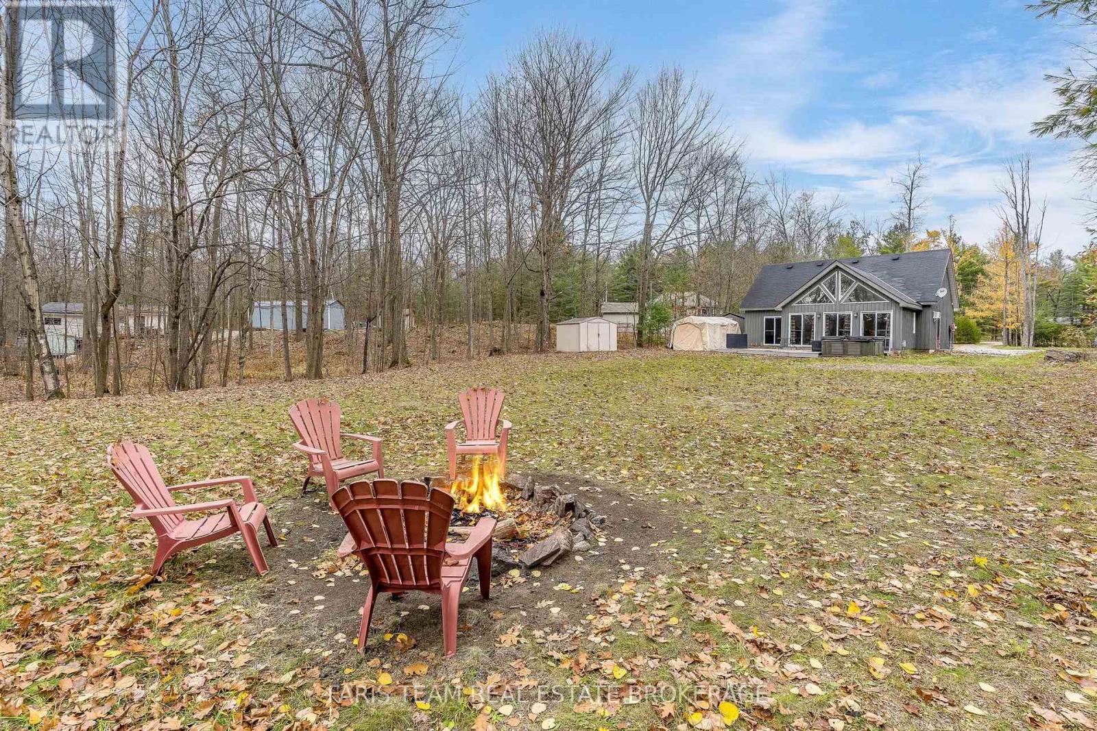 7516 Island Crescent, Ramara, ON - Outdoor