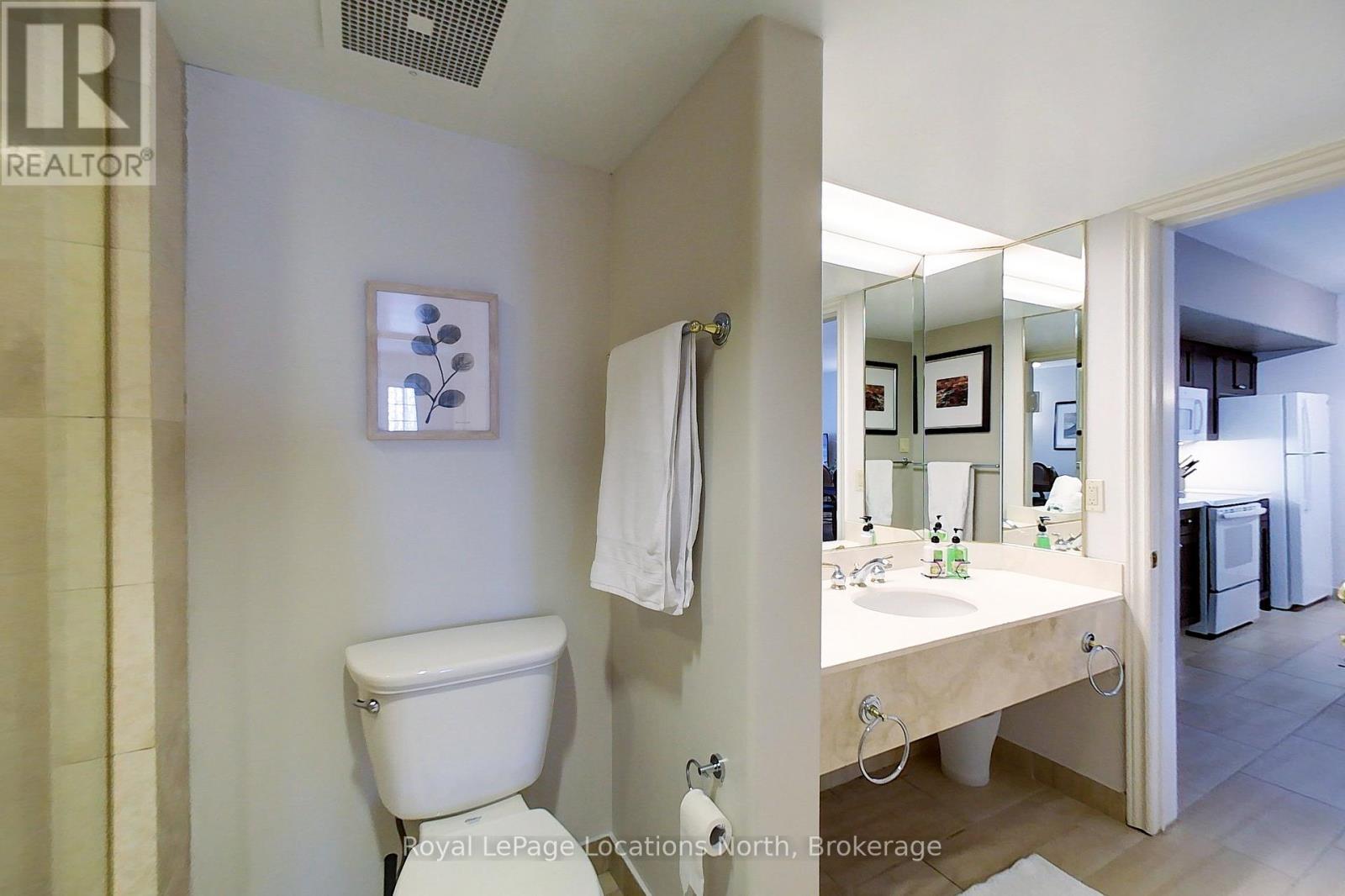 2242/2243 - 90 Highland Drive, Oro-Medonte (Horseshoe Valley), ON - Indoor Photo Showing Bathroom