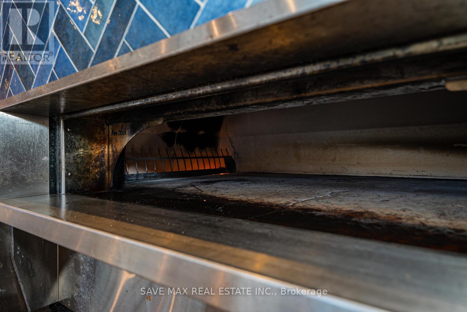 230 Lakeshore Road E, Mississauga, ON