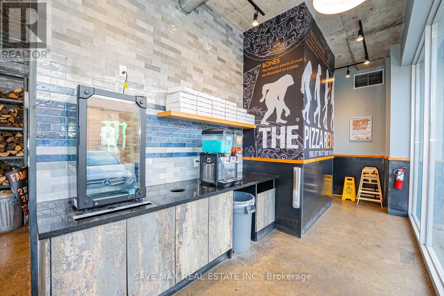 230 Lakeshore Road E, Mississauga, ON