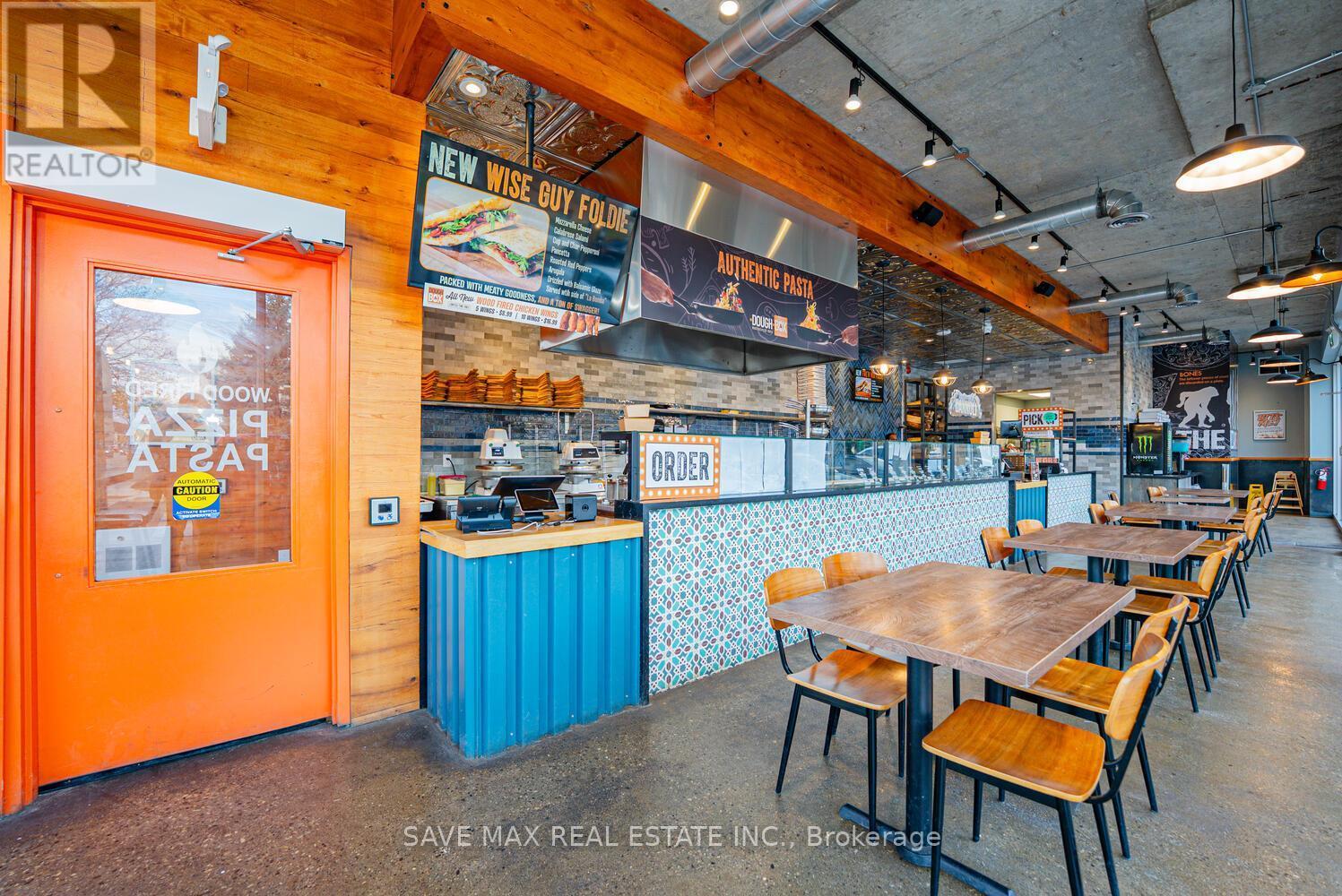 230 Lakeshore Road E, Mississauga, ON