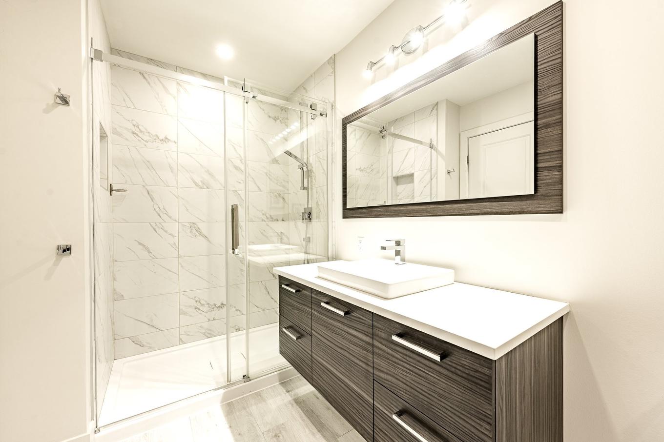 Bathroom - 101-2205 Place Des Tilleuls, Saint-Bruno-De-Montarville, QC - Indoor Photo Showing Bathroom