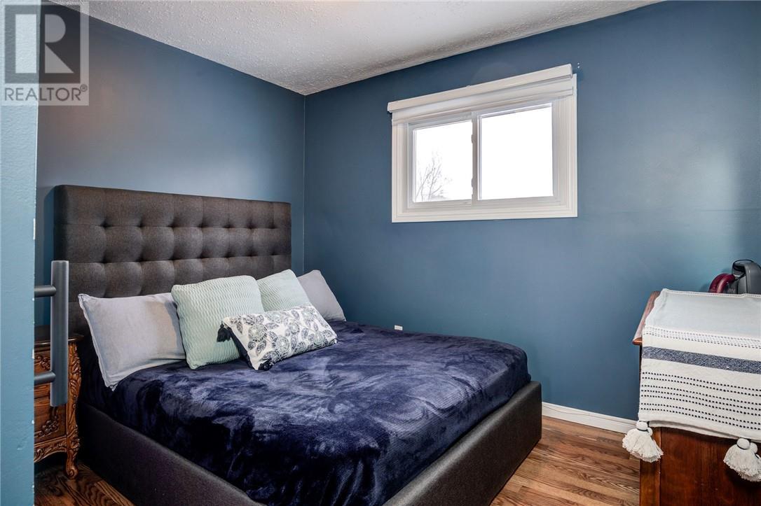 52 Abbe Street, Chelmsford, ON - Indoor Photo Showing Bedroom