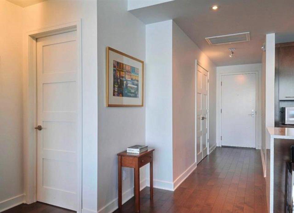 Hall d'entrée/Vestibule - 402-199 Rue De La Rotonde, Montréal (Verdun/Île-Des-Soeurs), QC - Indoor Photo Showing Other Room